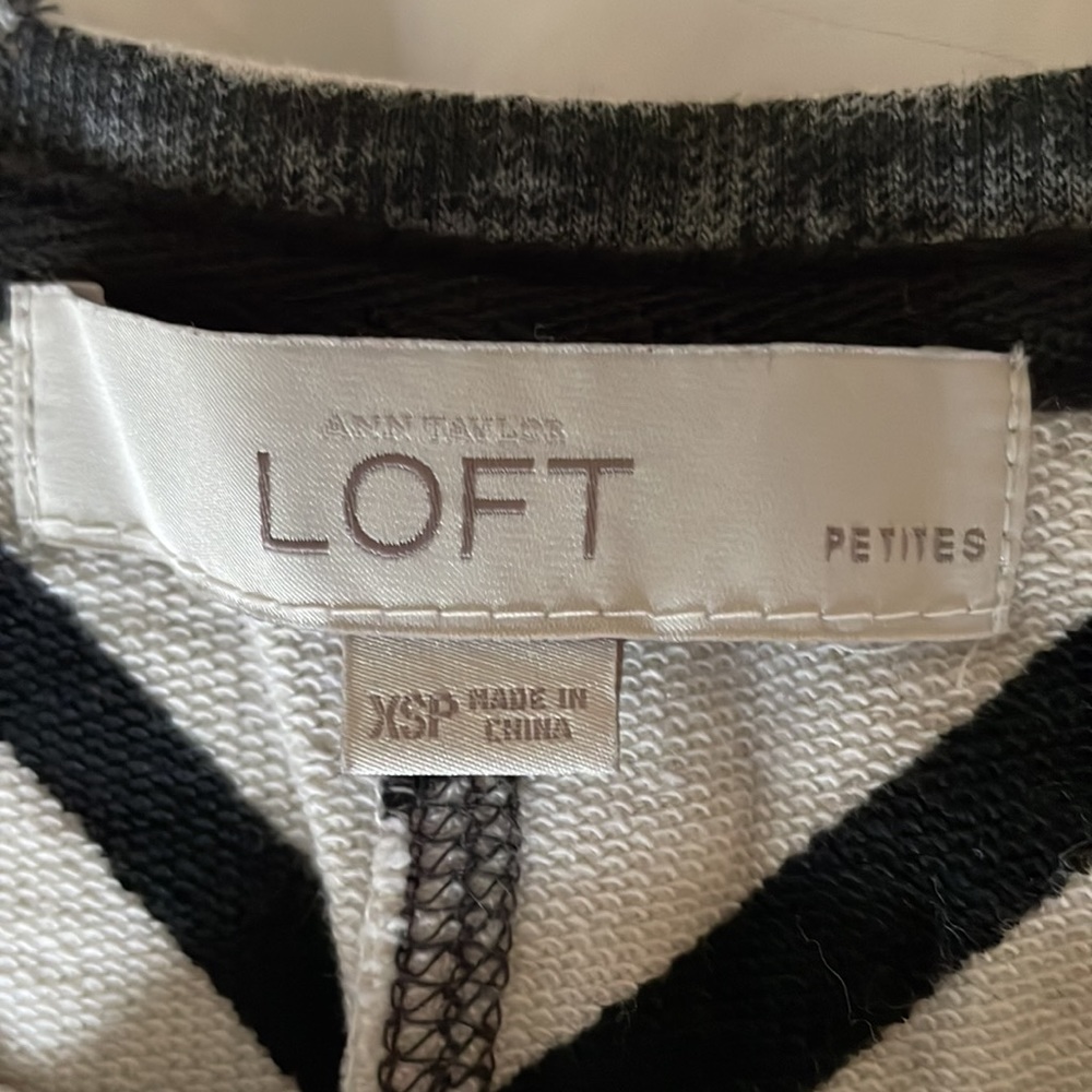 Ann Taylor Loft Beach Cover Up Size XS petite - Picture 3 of 8